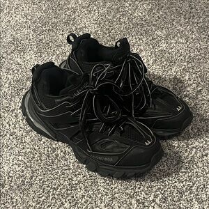 Black LED Balenciaga Tracks Men (size 10.5)